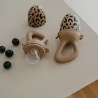 Tétine grignoteuse bébé silicone apaisante vue 4